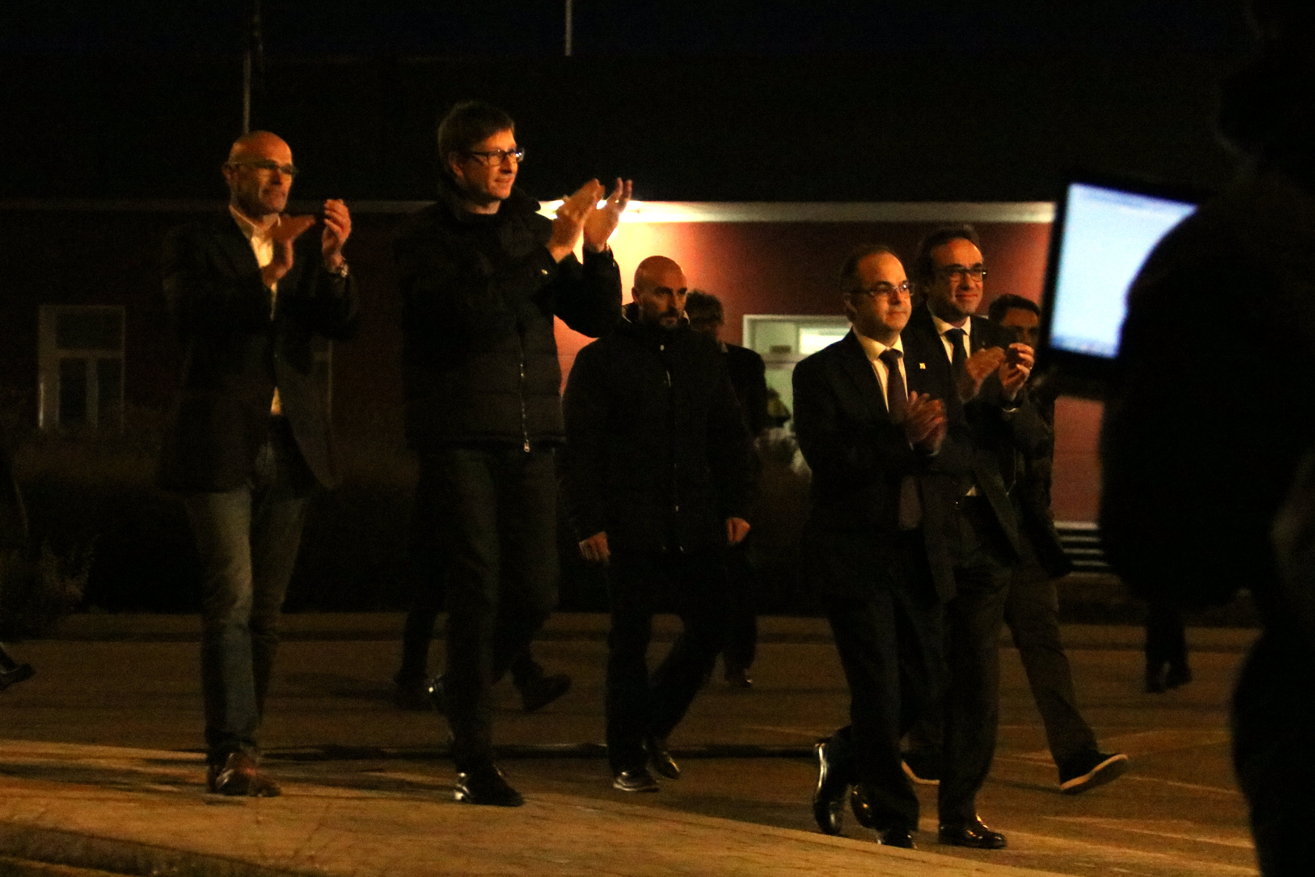 Catalan ministers Raül Romeva, Carles Mundó, Jordi Turull and Josep Rull leave prison (by ACN)